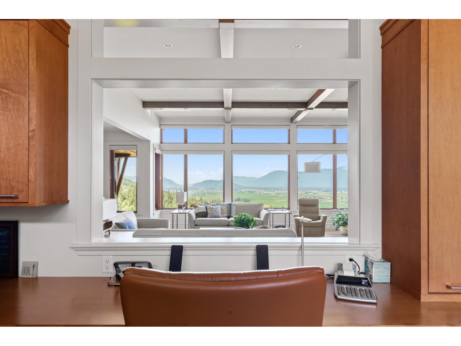 50153 MT ARCHIBALD PLACE, Eastern Hillsides, Chilliwack