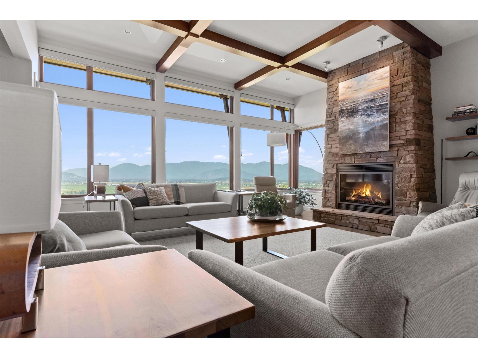 50153 MT ARCHIBALD PLACE, Eastern Hillsides, Chilliwack