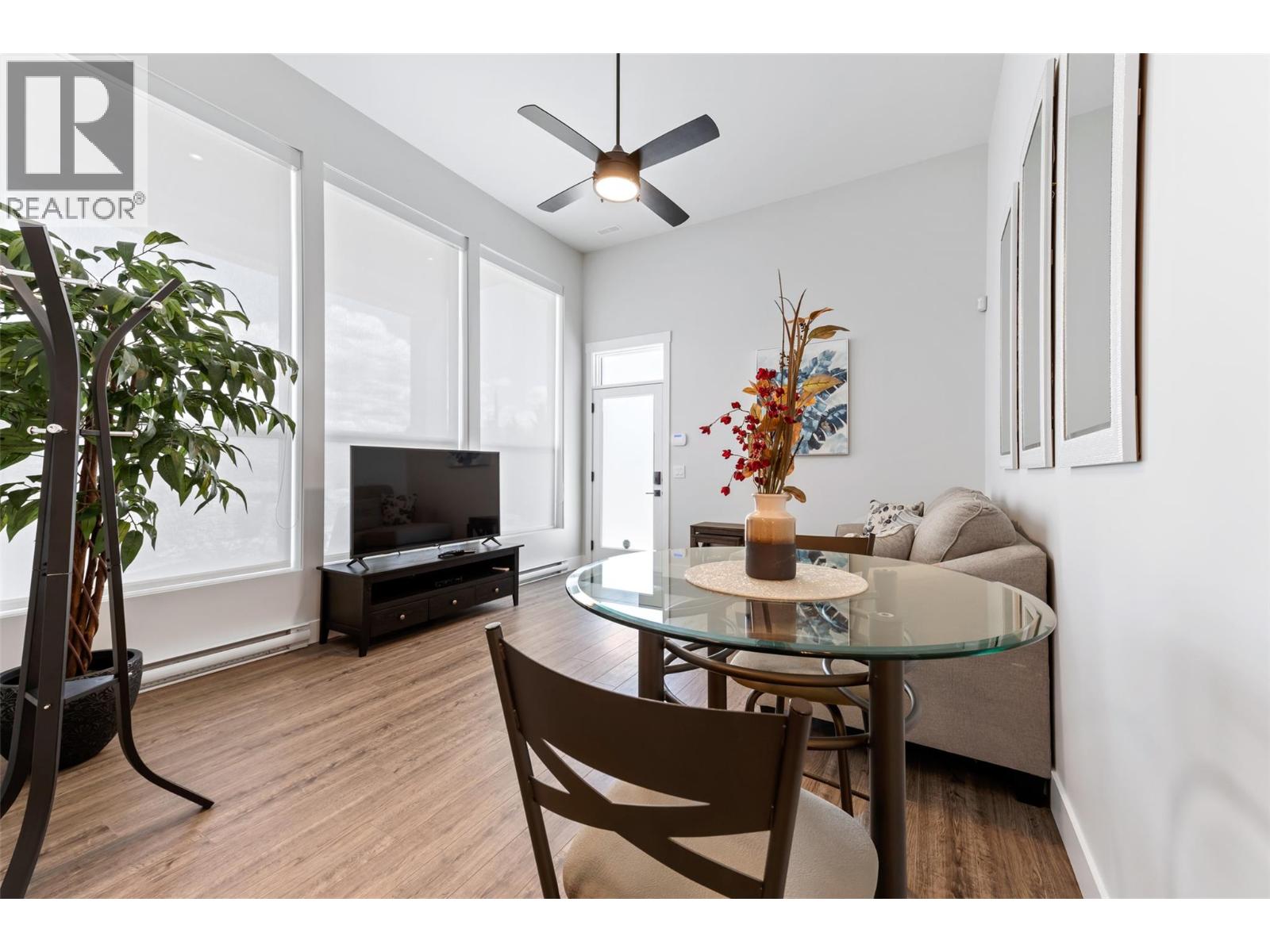  2672 Lakeridge Road, West Kelowna