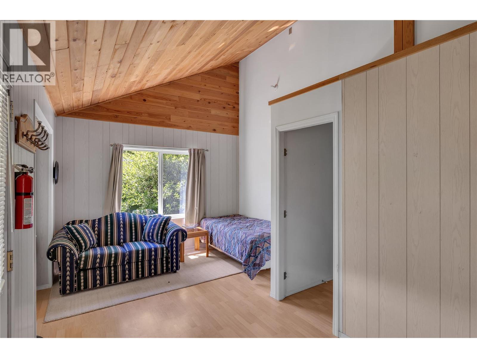 6055 Kettle River Forestry Service Road, Westbridge