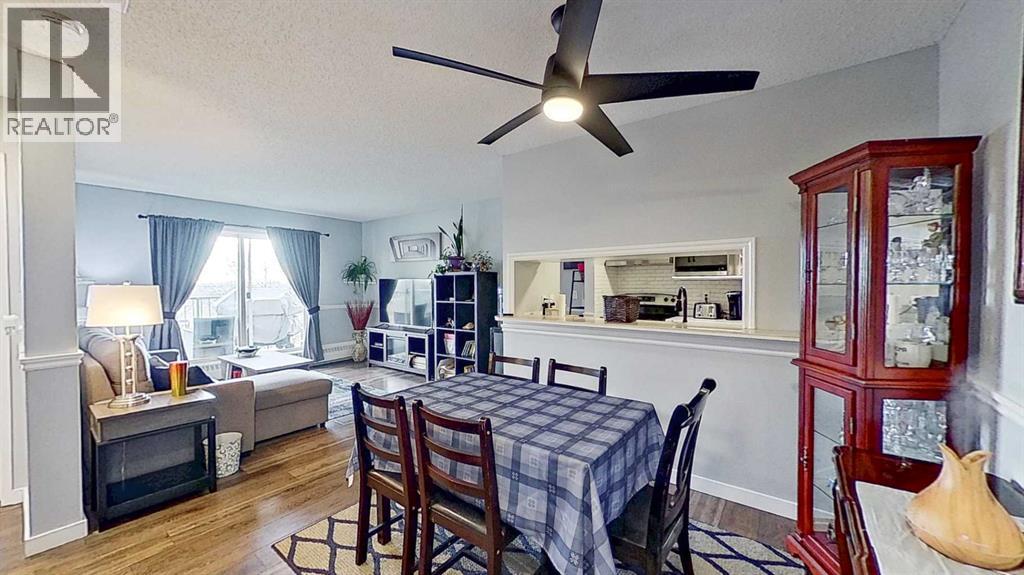 Single Family House for Sale in   Dover Point SE Dover Calgary 