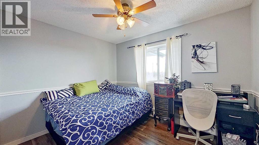 Single Family House for Sale in   Dover Point SE Dover Calgary 