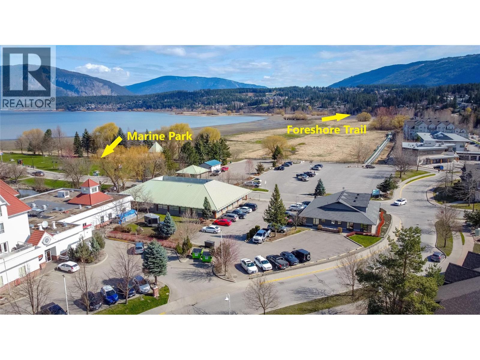  250 Harbourfront Drive Northeast, Salmon Arm