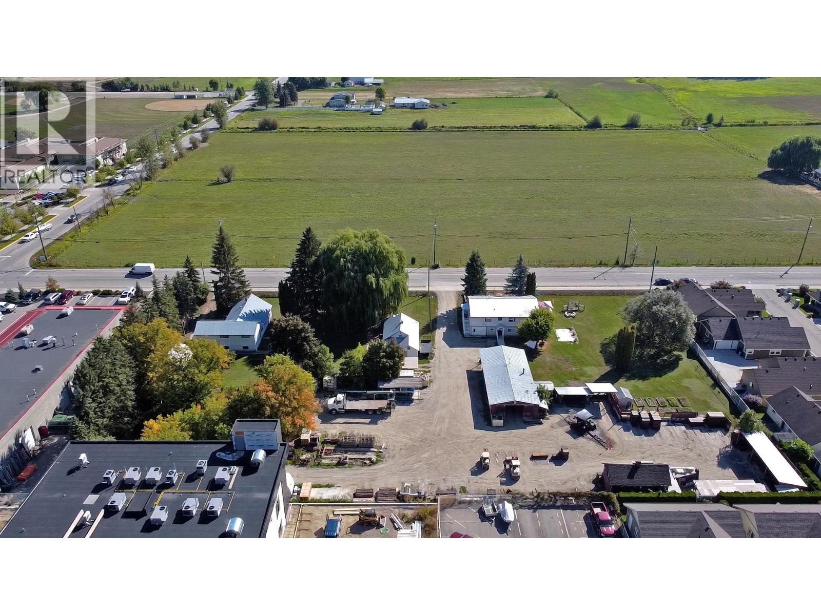  10 Street Southwest, Salmon Arm