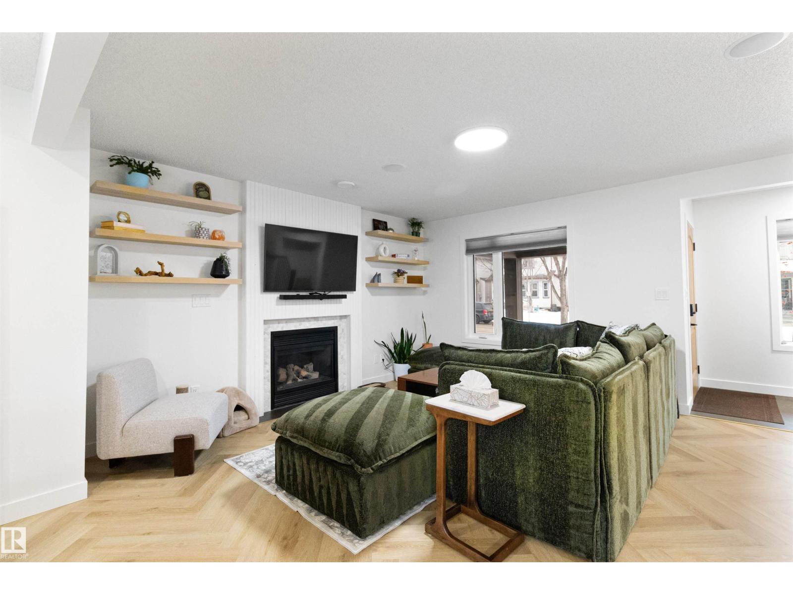 7 Summerland WY, Sherwood Park