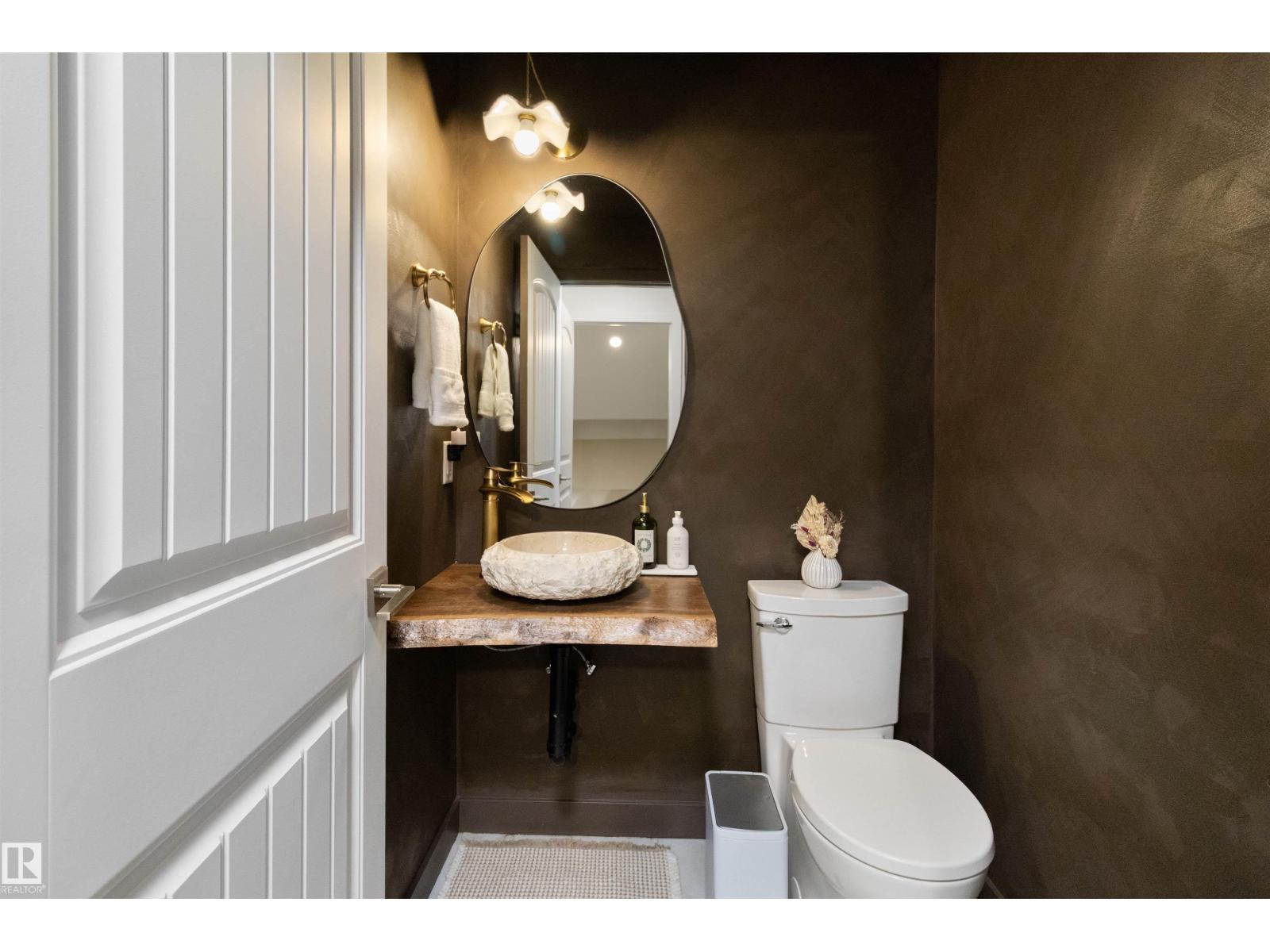 7 Summerland WY, Sherwood Park