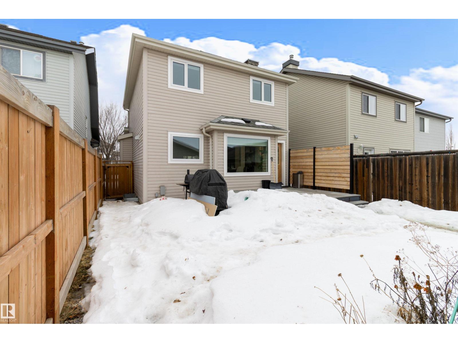 7 Summerland WY, Sherwood Park