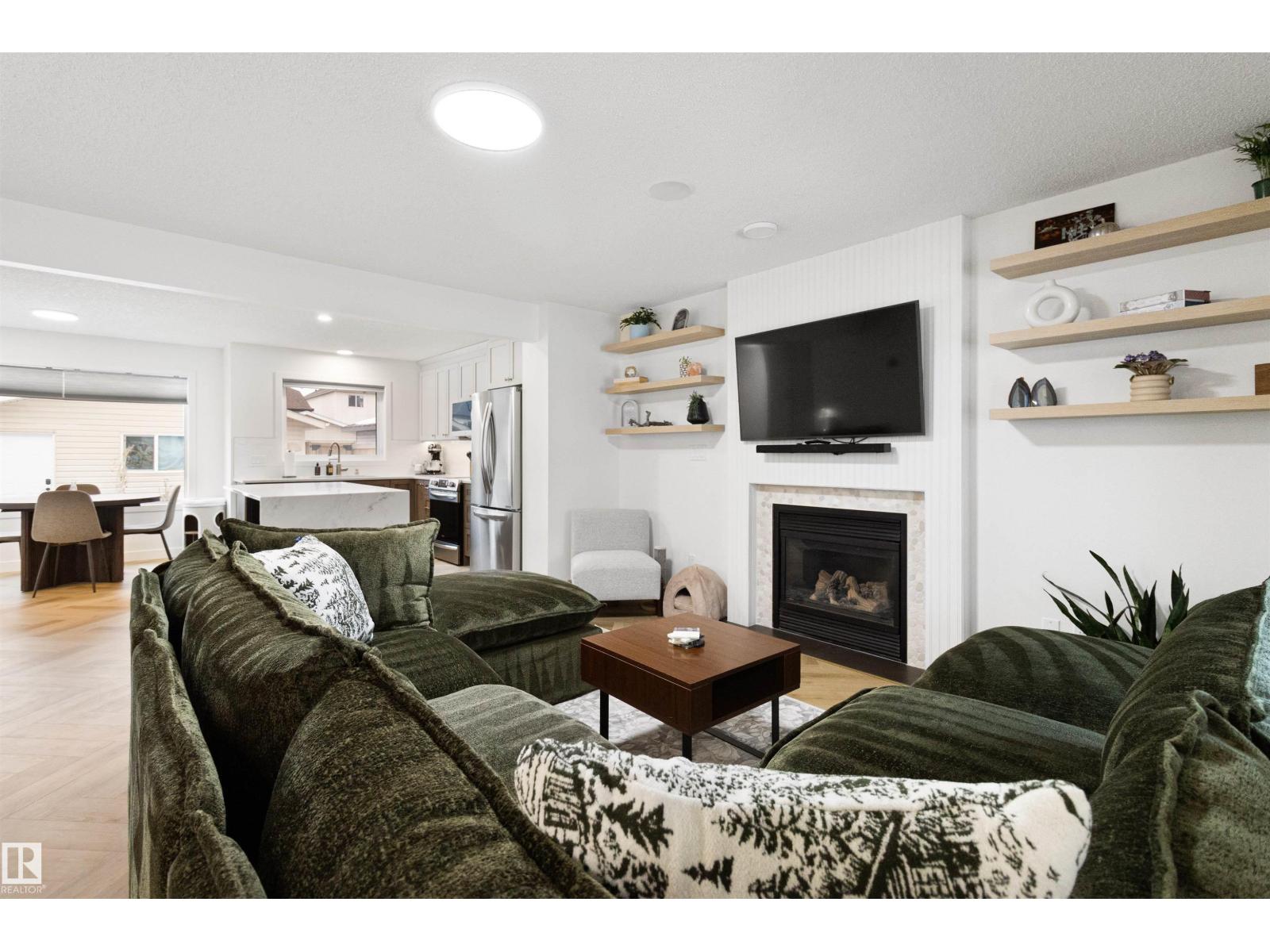 7 Summerland WY, Sherwood Park