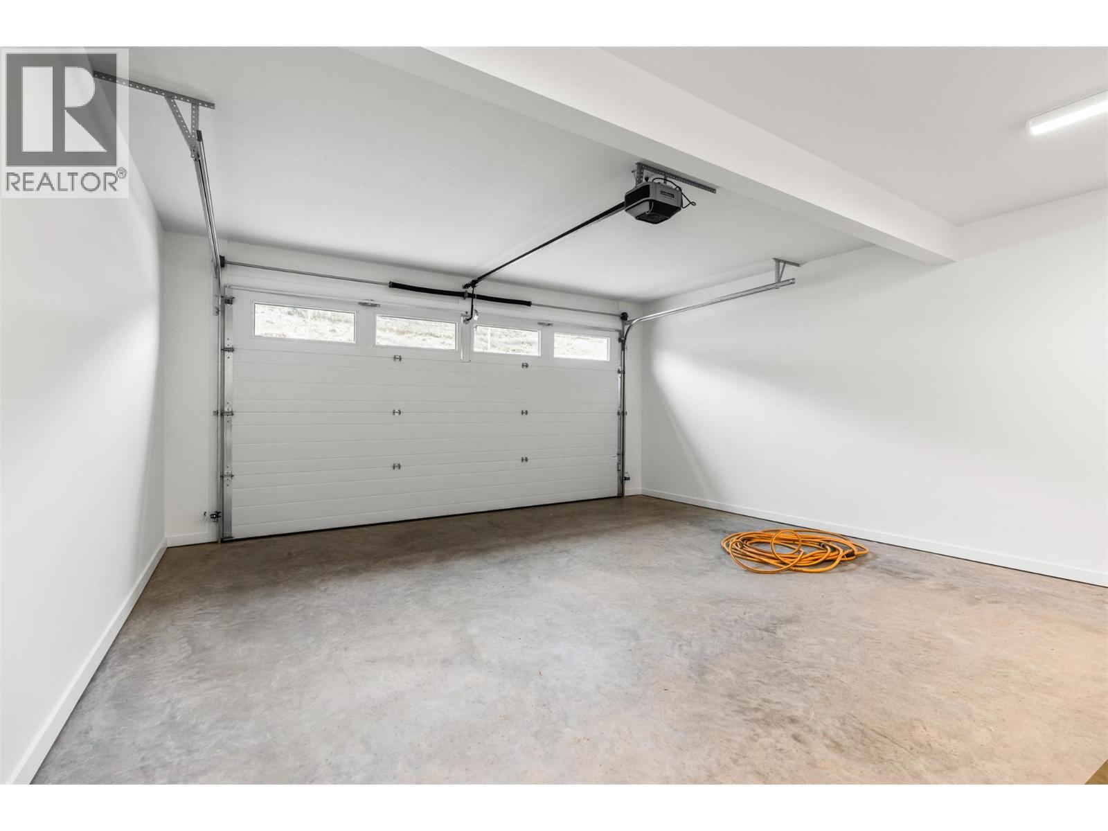  7077 Manning Place, Vernon