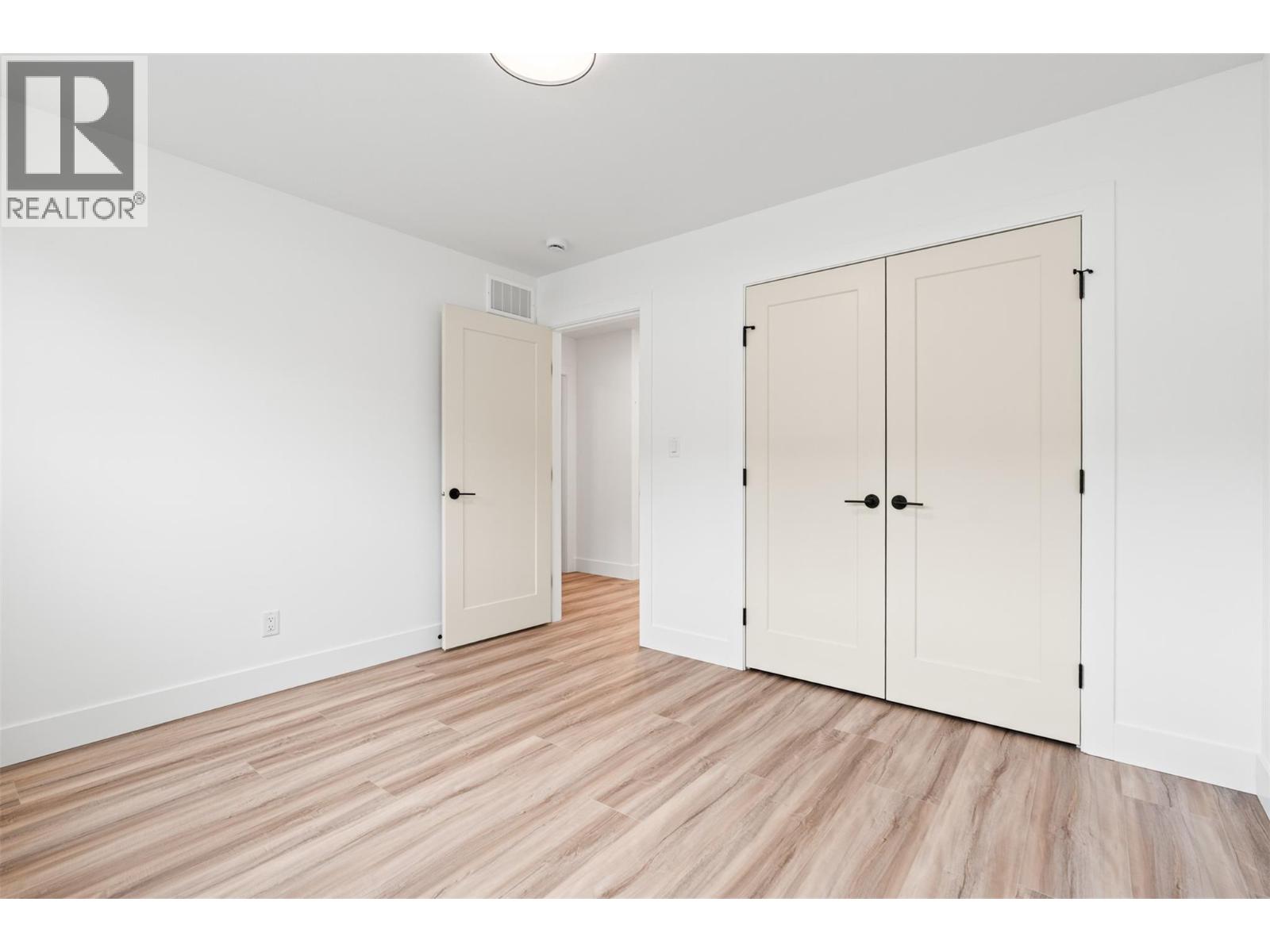  7077 Manning Place, Vernon