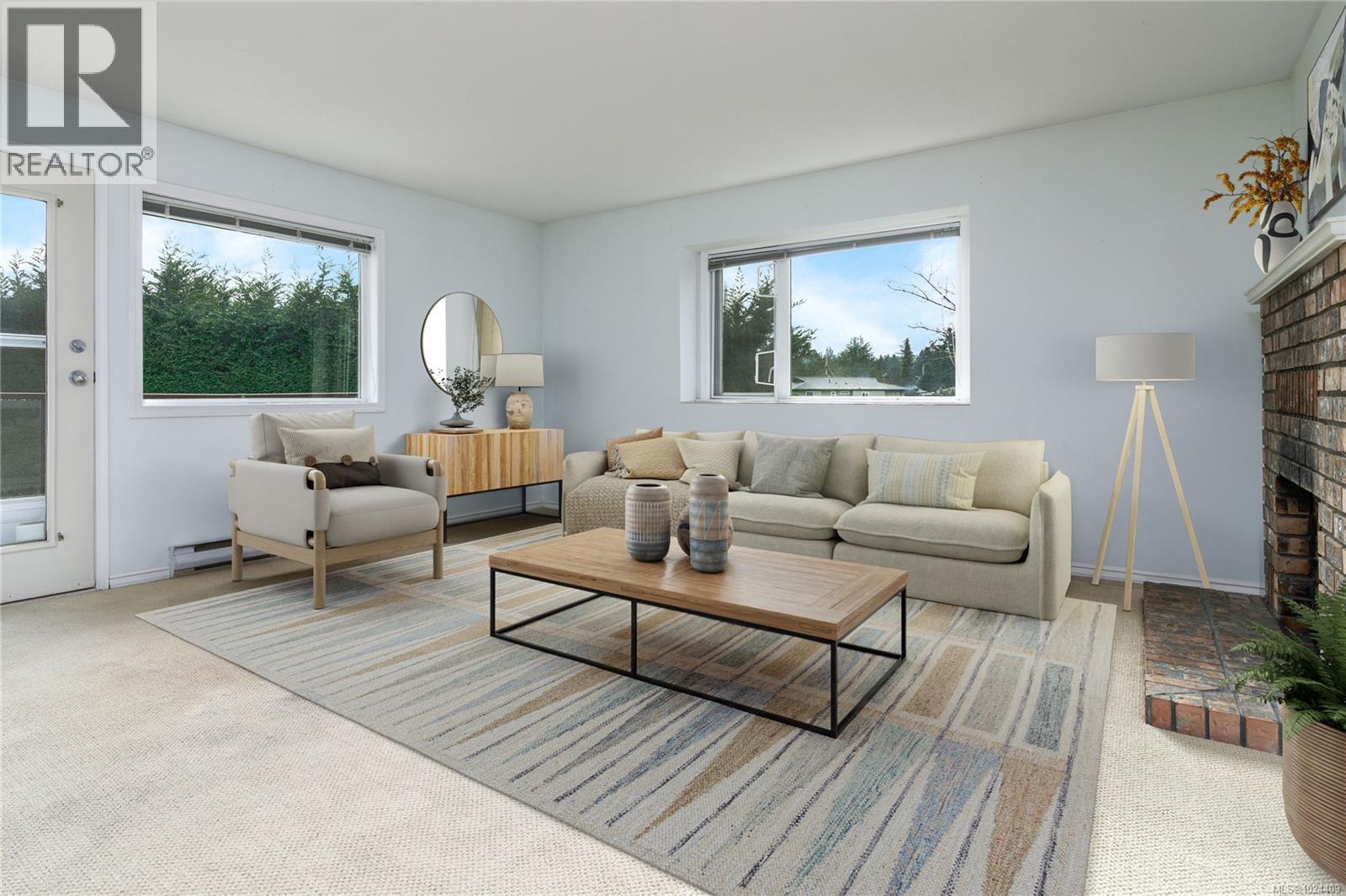 26 7070 West Saanich Rd, Central Saanich