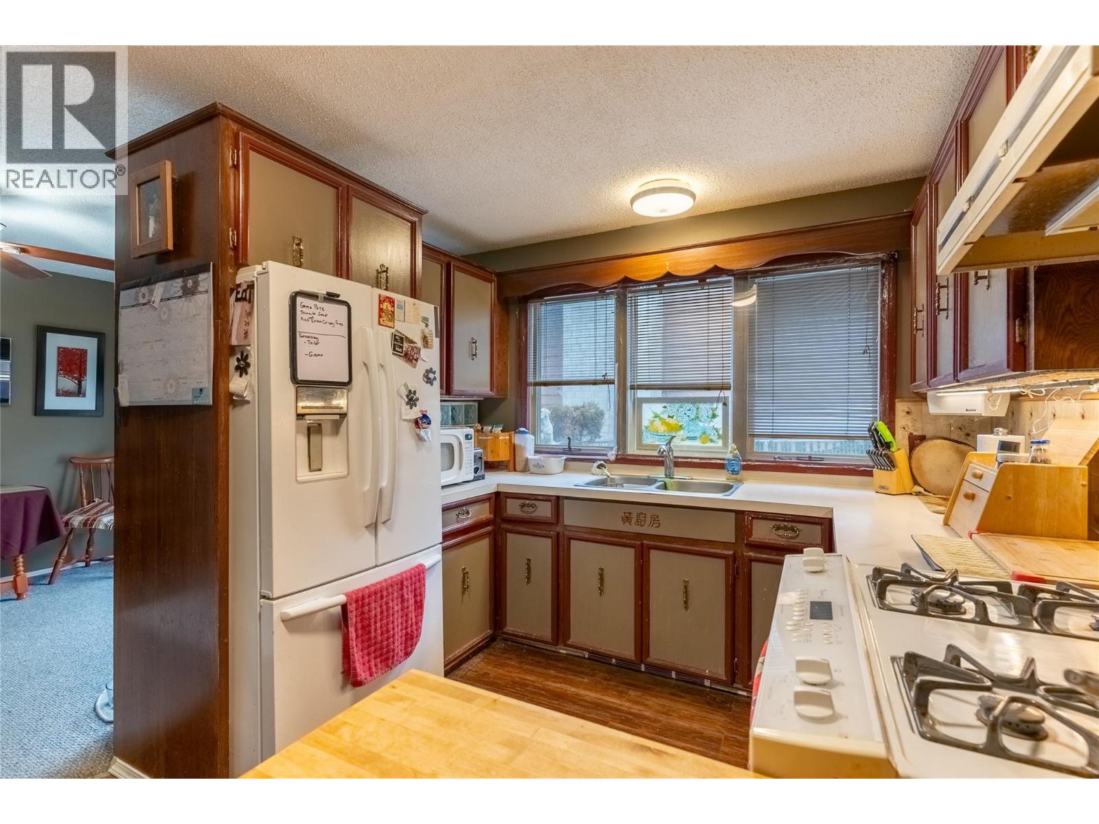 40 Breccia Drive, Logan Lake