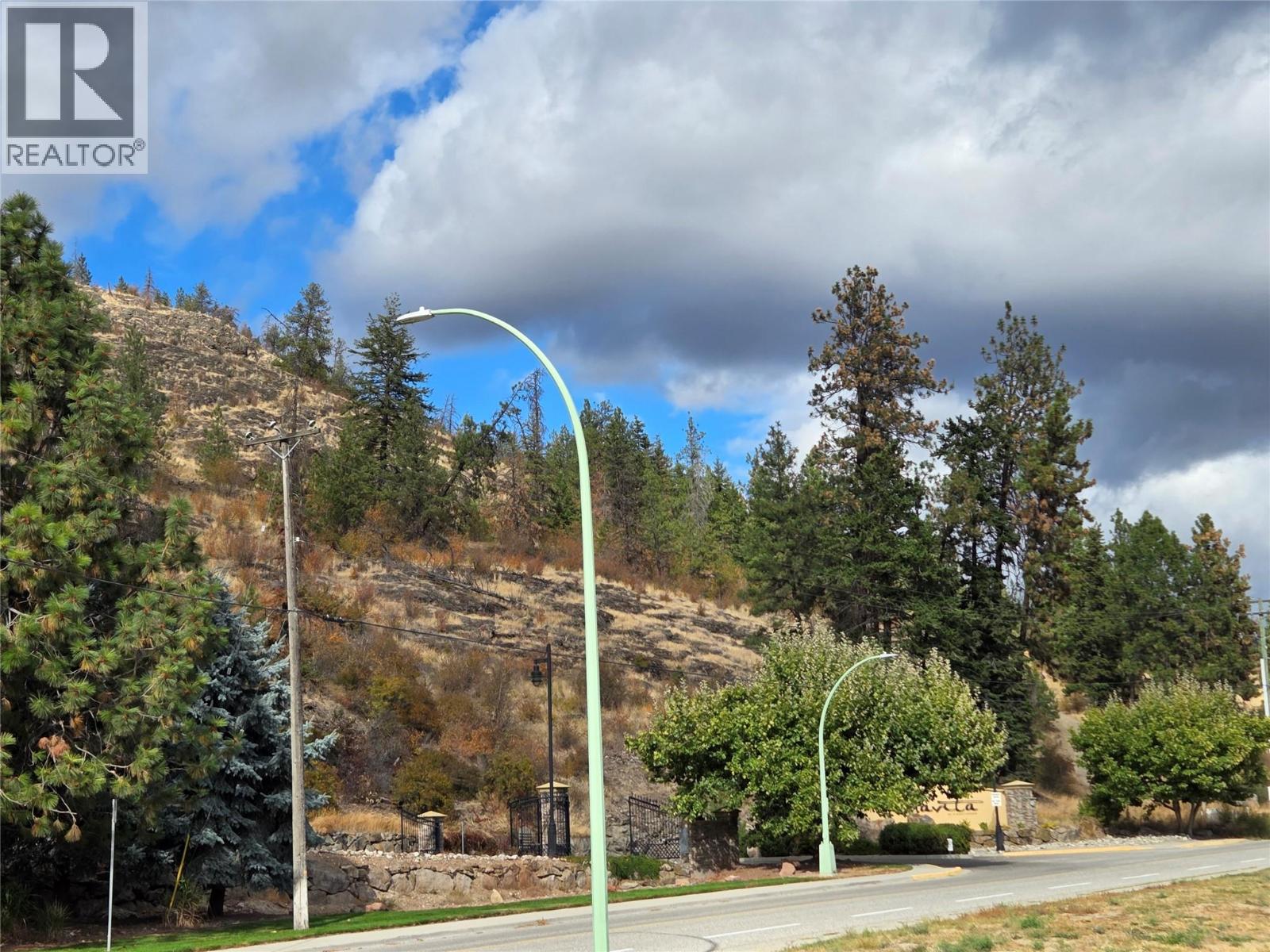  2741 Auburn Road, West Kelowna