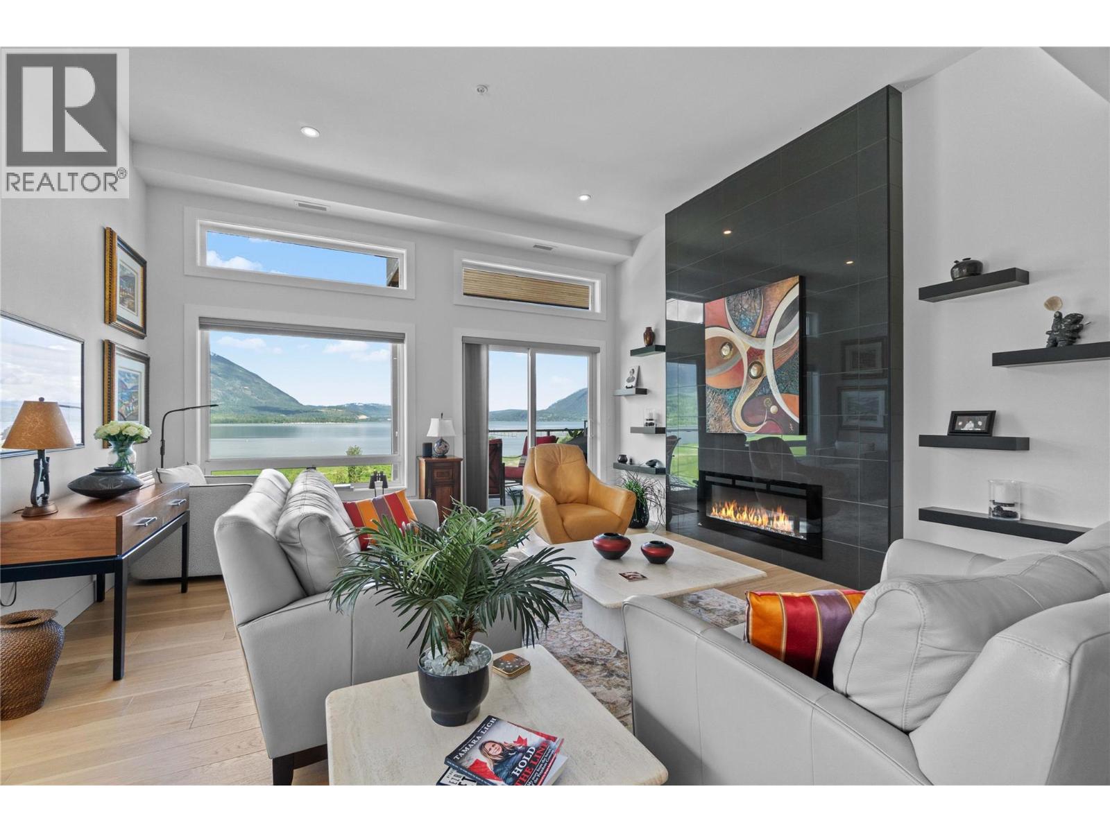 501 131 Harbourfront Drive Northeast, Salmon Arm