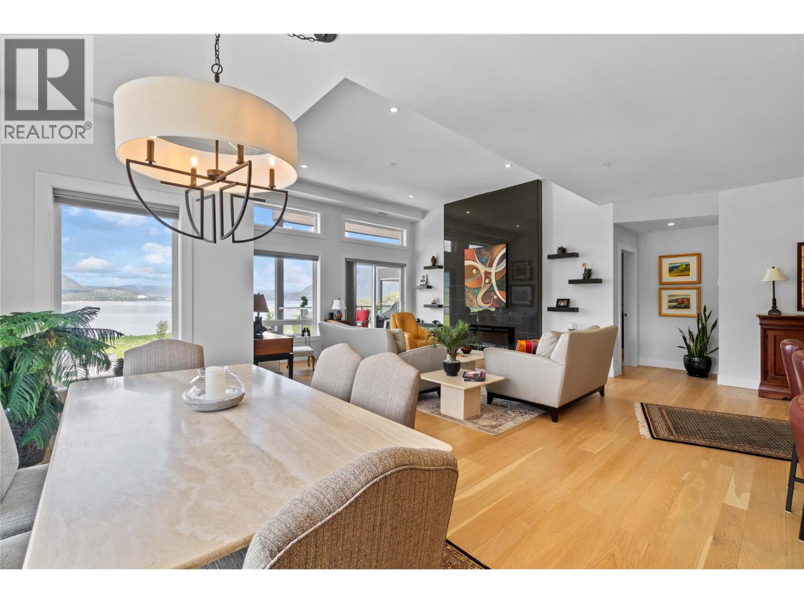 501 131 Harbourfront Drive Northeast, Salmon Arm