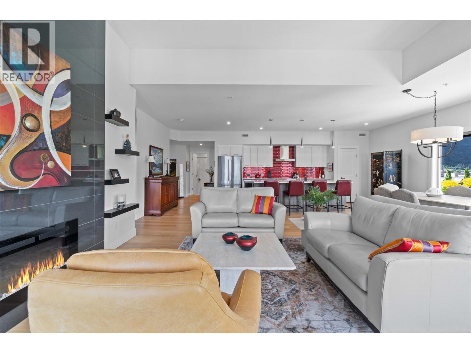 501 131 Harbourfront Drive Northeast, Salmon Arm