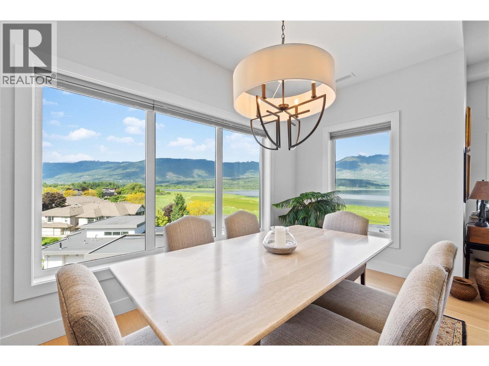 501 131 Harbourfront Drive Northeast, Salmon Arm