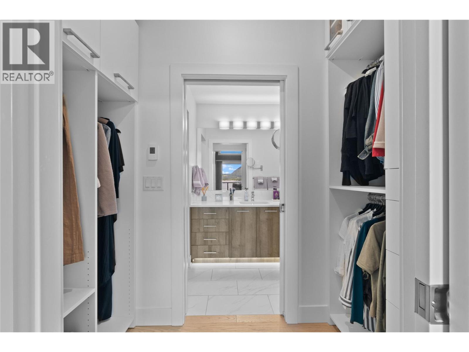 501 131 Harbourfront Drive Northeast, Salmon Arm