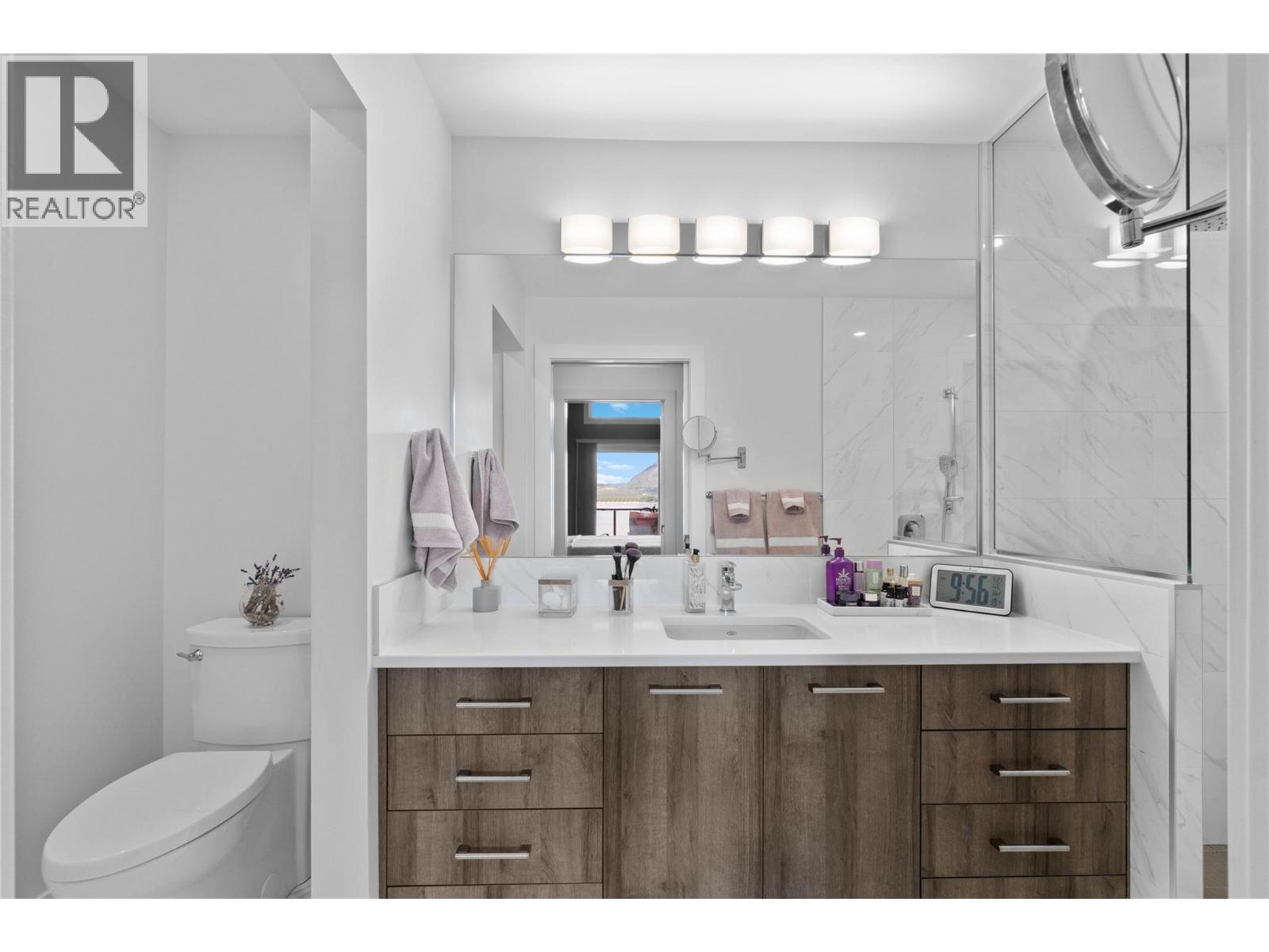 501 131 Harbourfront Drive Northeast, Salmon Arm