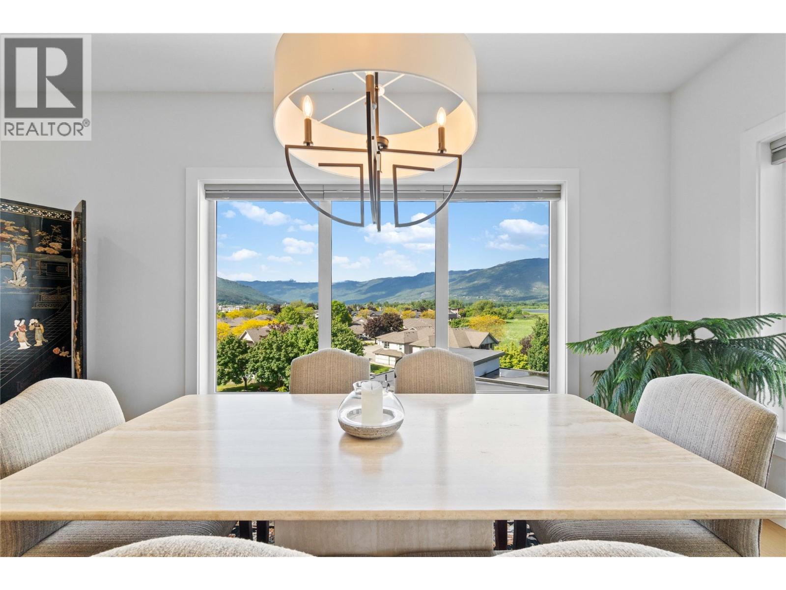 501 131 Harbourfront Drive Northeast, Salmon Arm