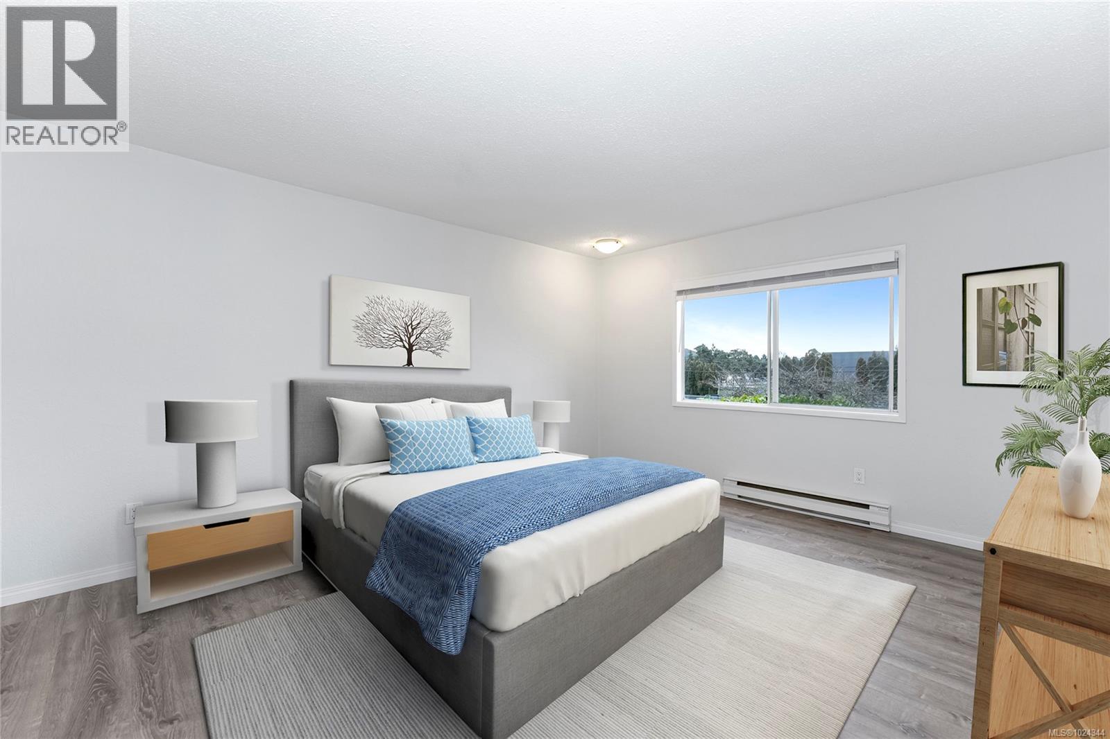 205 1490 Garnet Road, Saanich