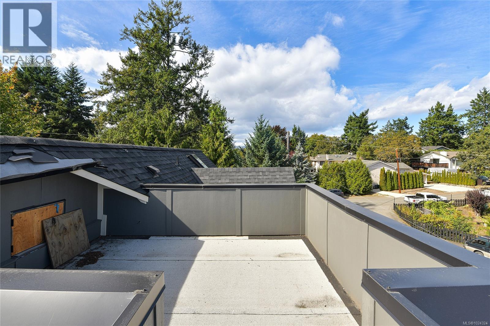 260 Plowright Rd, View Royal