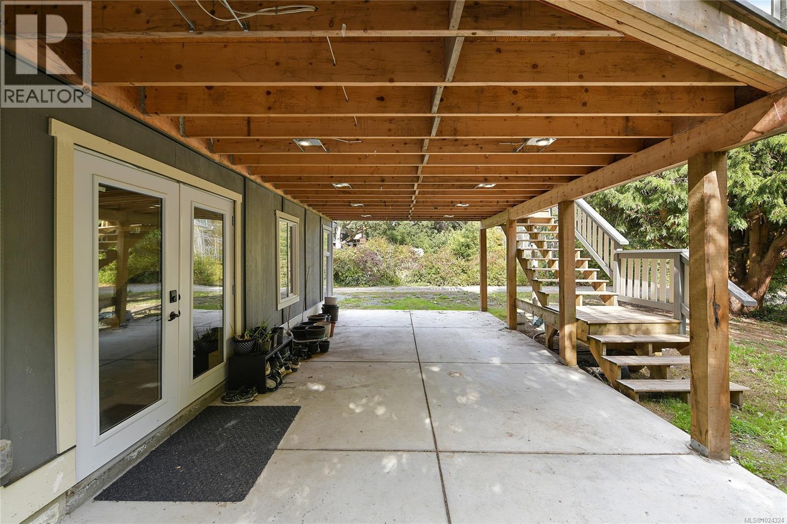 260 Plowright Rd, View Royal