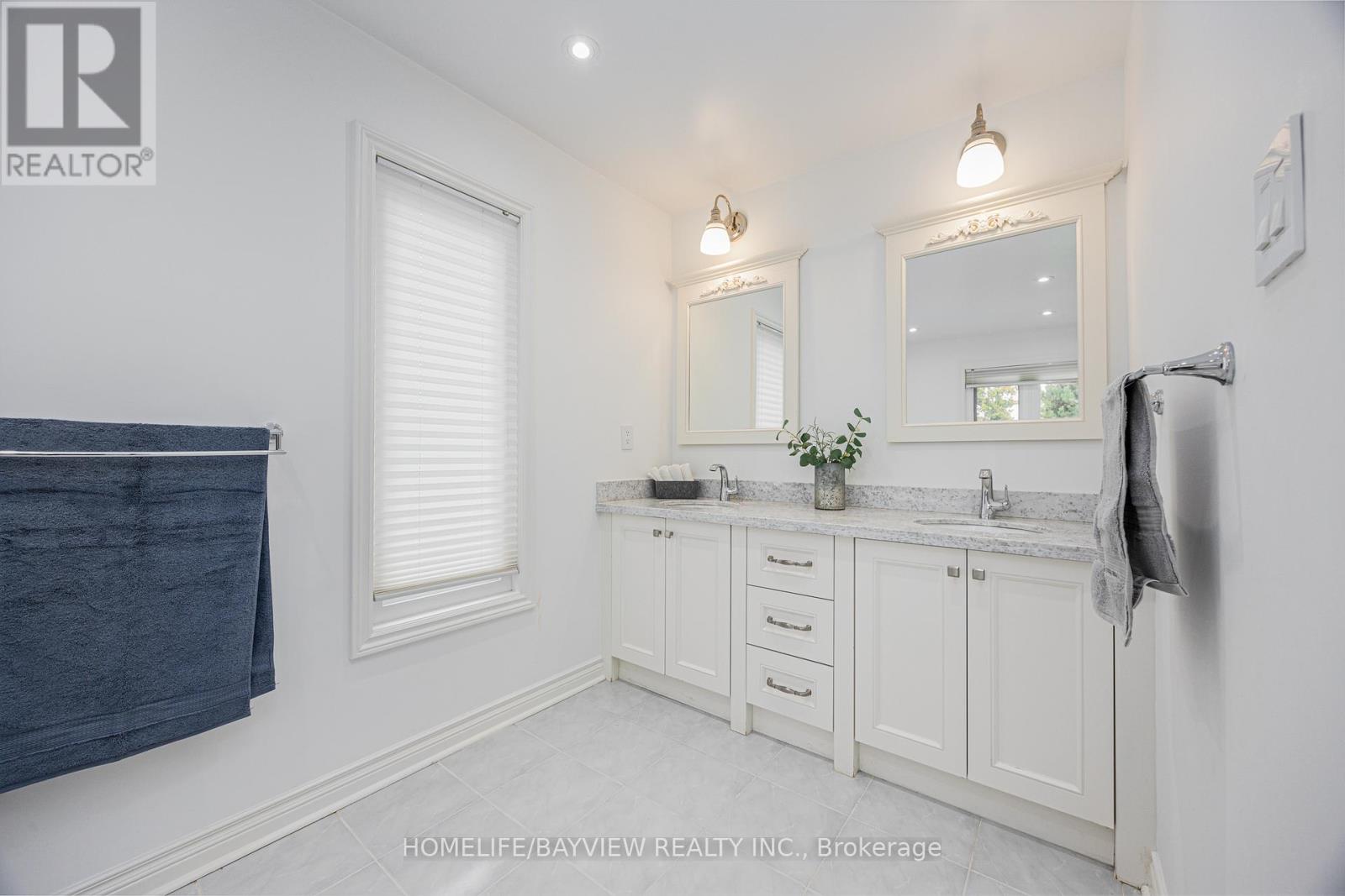 11 WENDOVER COURT - 31