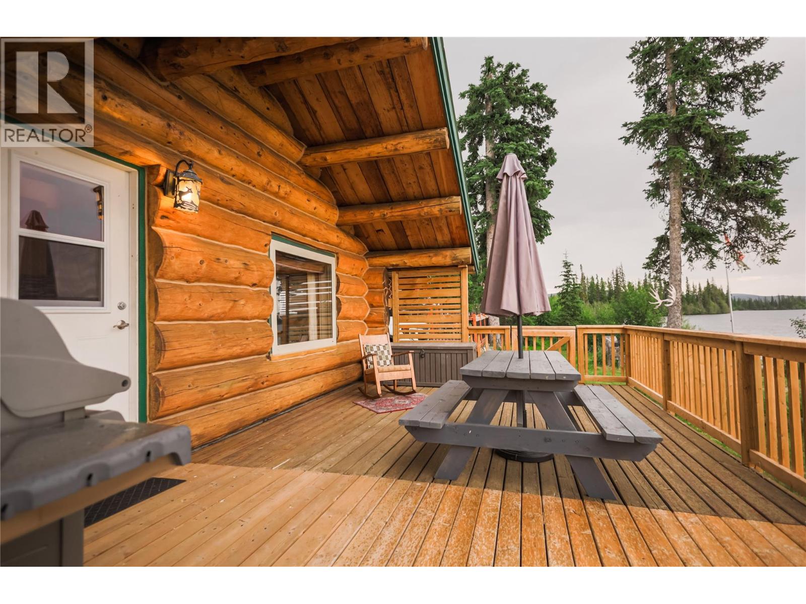  Cabin 10 Hatheume Lake Lodge Other, Peachland