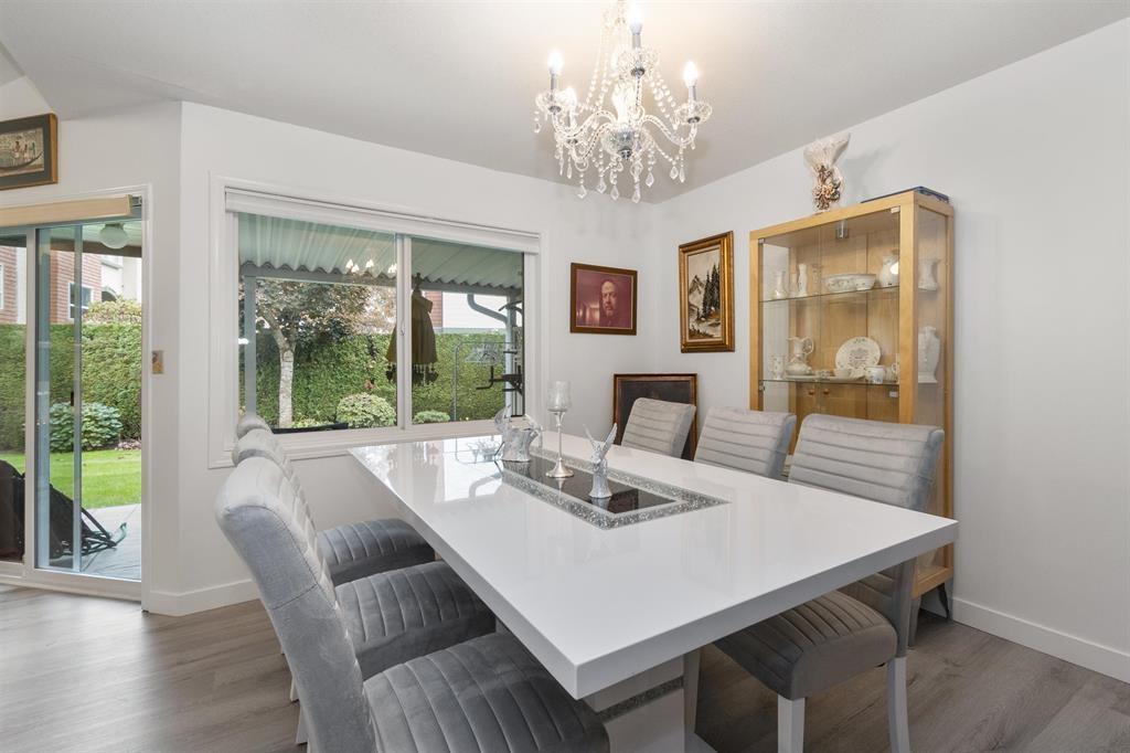 3 9515 WOODBINE STREET, Chilliwack Proper East, Chilliwack