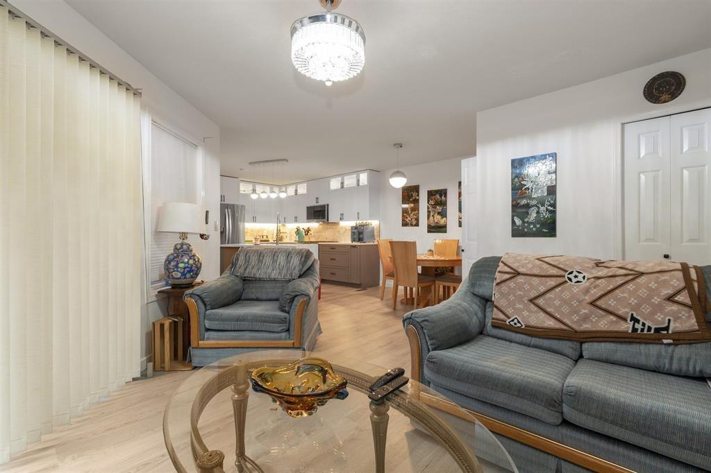 3 9515 WOODBINE STREET, Chilliwack Proper East, Chilliwack