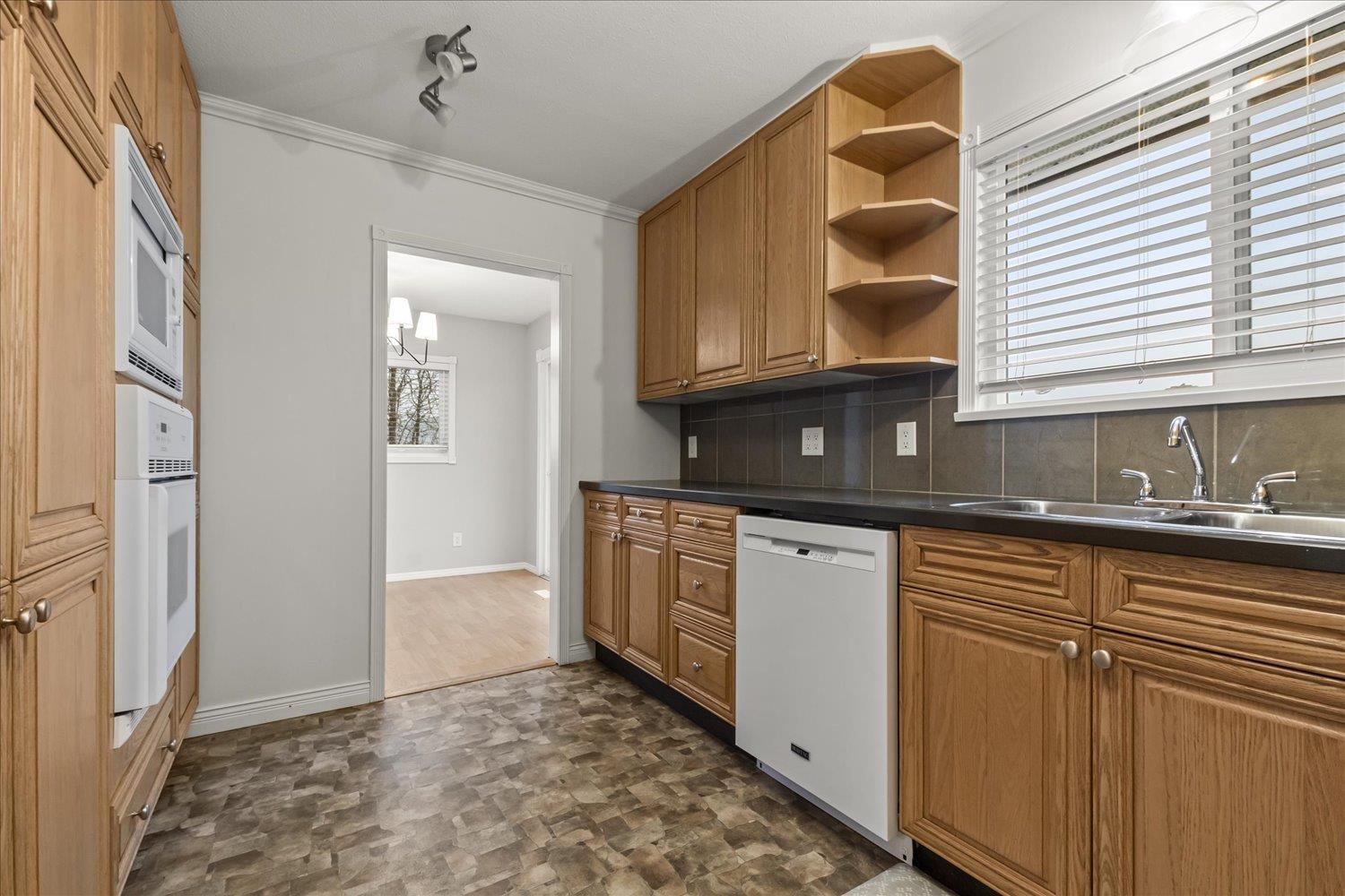 43025 VEDDER MOUNTAIN ROAD, Yarrow, Yarrow