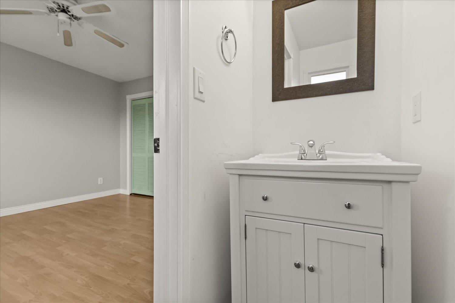 43025 VEDDER MOUNTAIN ROAD, Yarrow, Yarrow