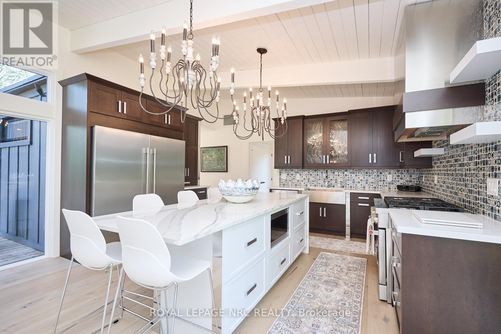 1904 MACDONALD DRIVE - 19