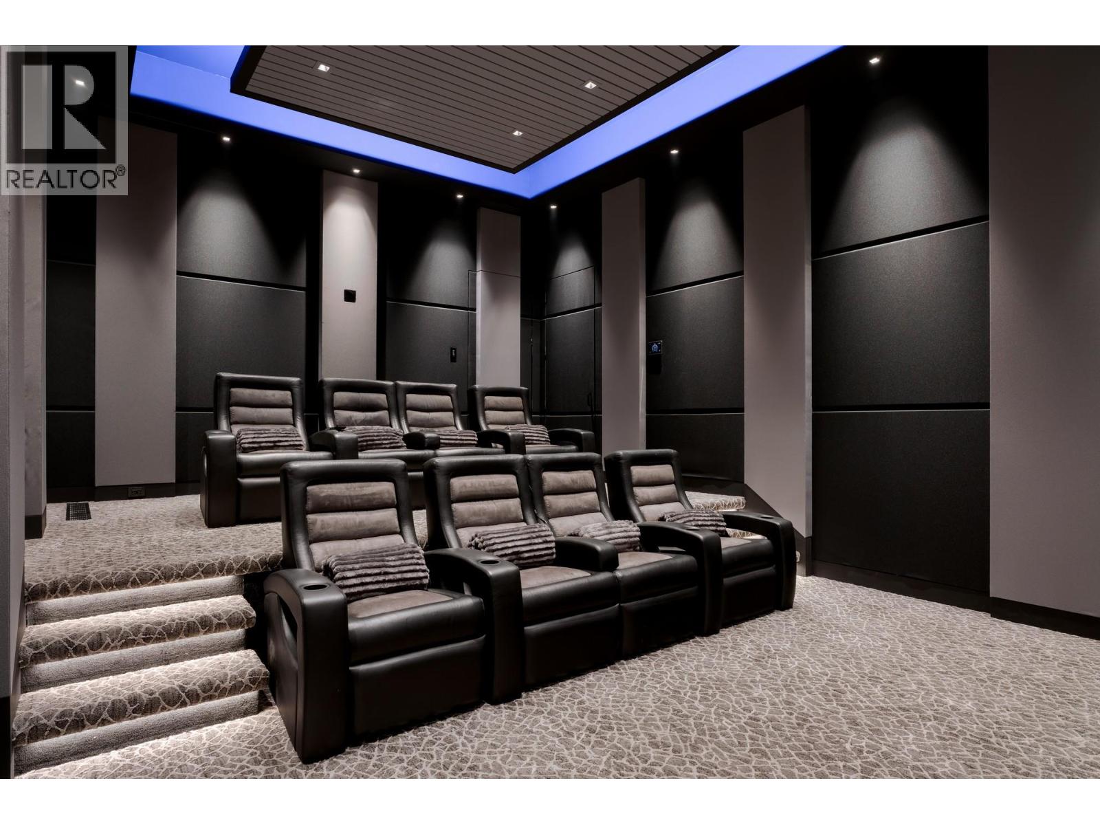  2469 Thacker Drive, West Kelowna