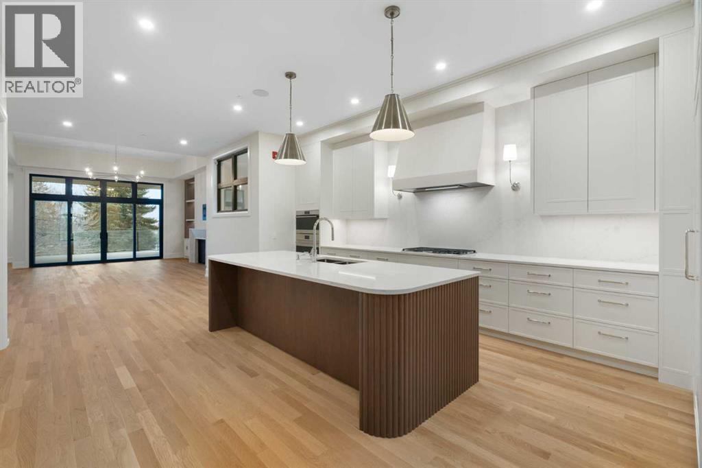 Single Family House for Sale in #A  A Street SW Parkhill Calgary 