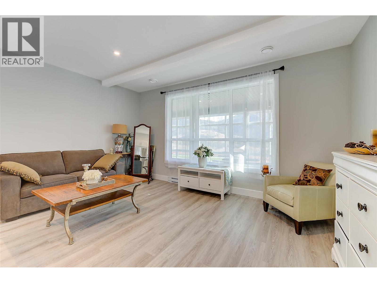  759 Carnoustie Drive, Kelowna