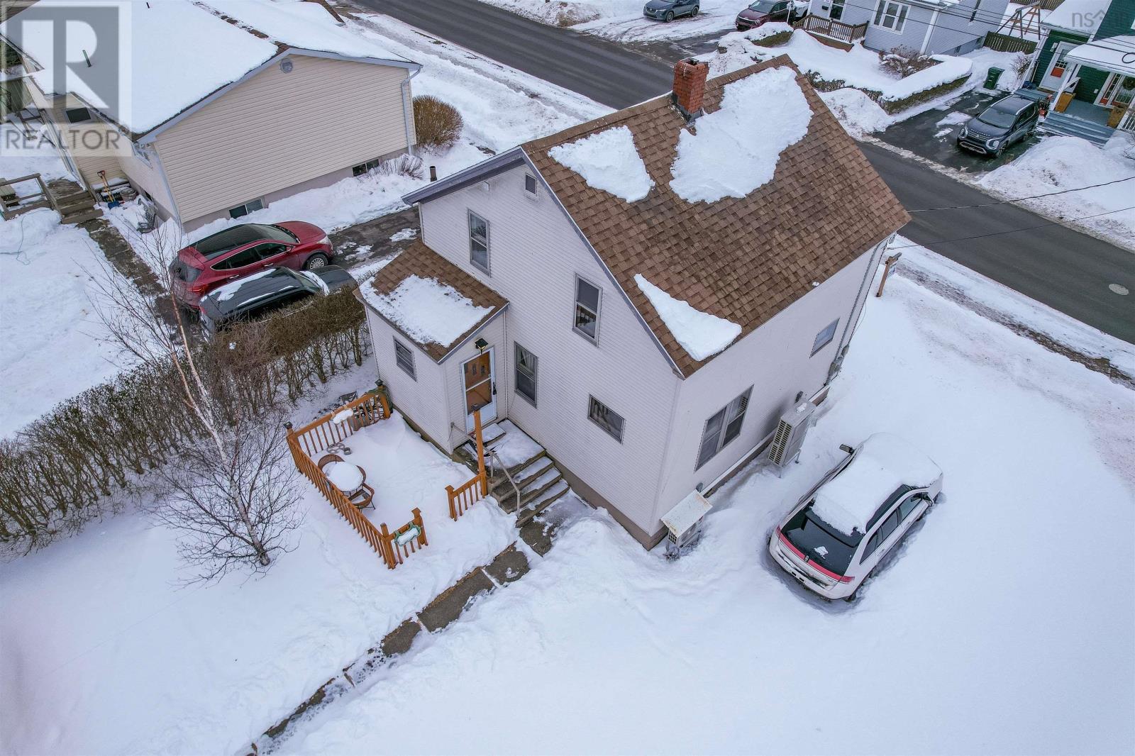 Property 36 of 37 of 307 Cabot Street