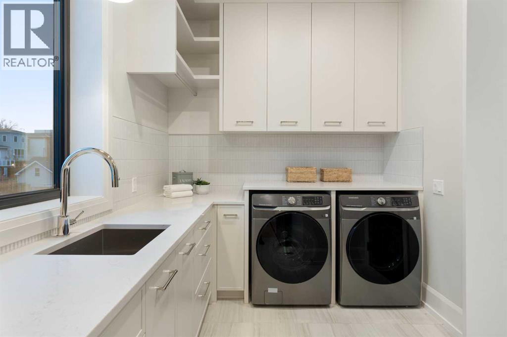 Single Family House for Sale in #B  A Street SW Parkhill Calgary 