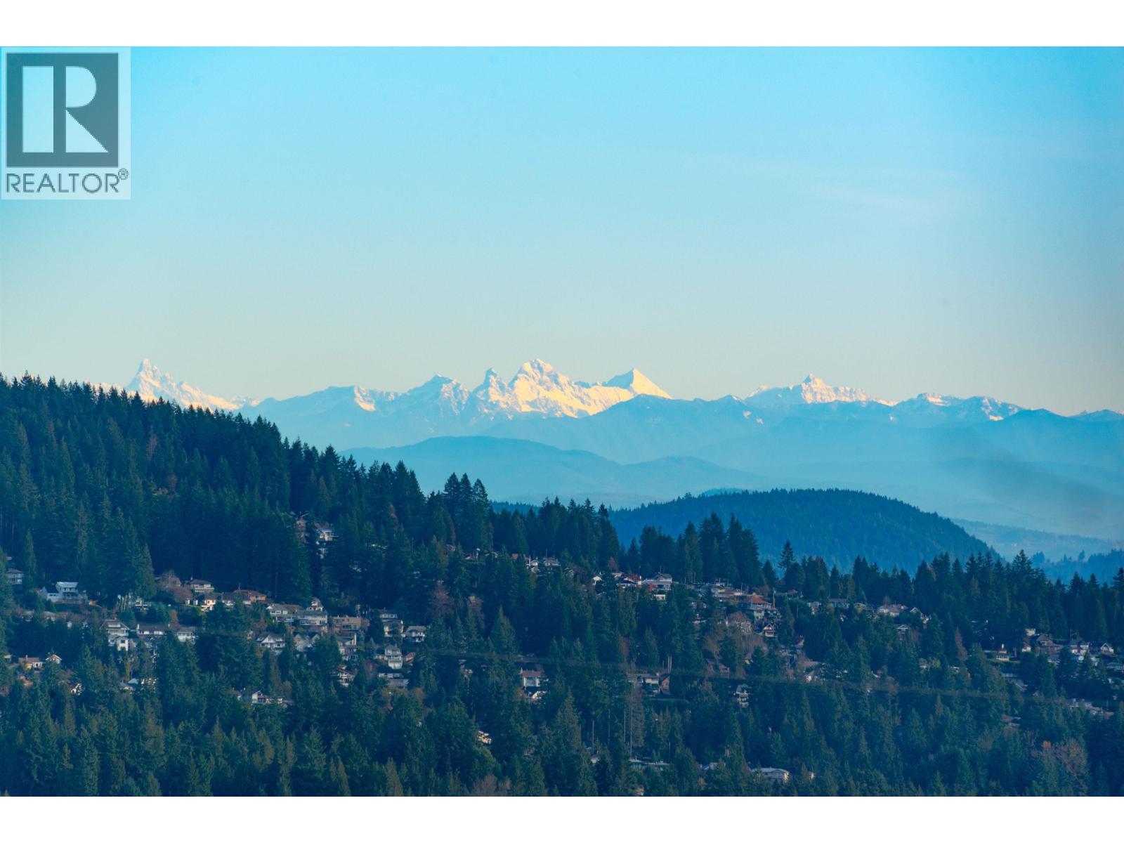 560 CRAIGMOHR DRIVE, West Vancouver