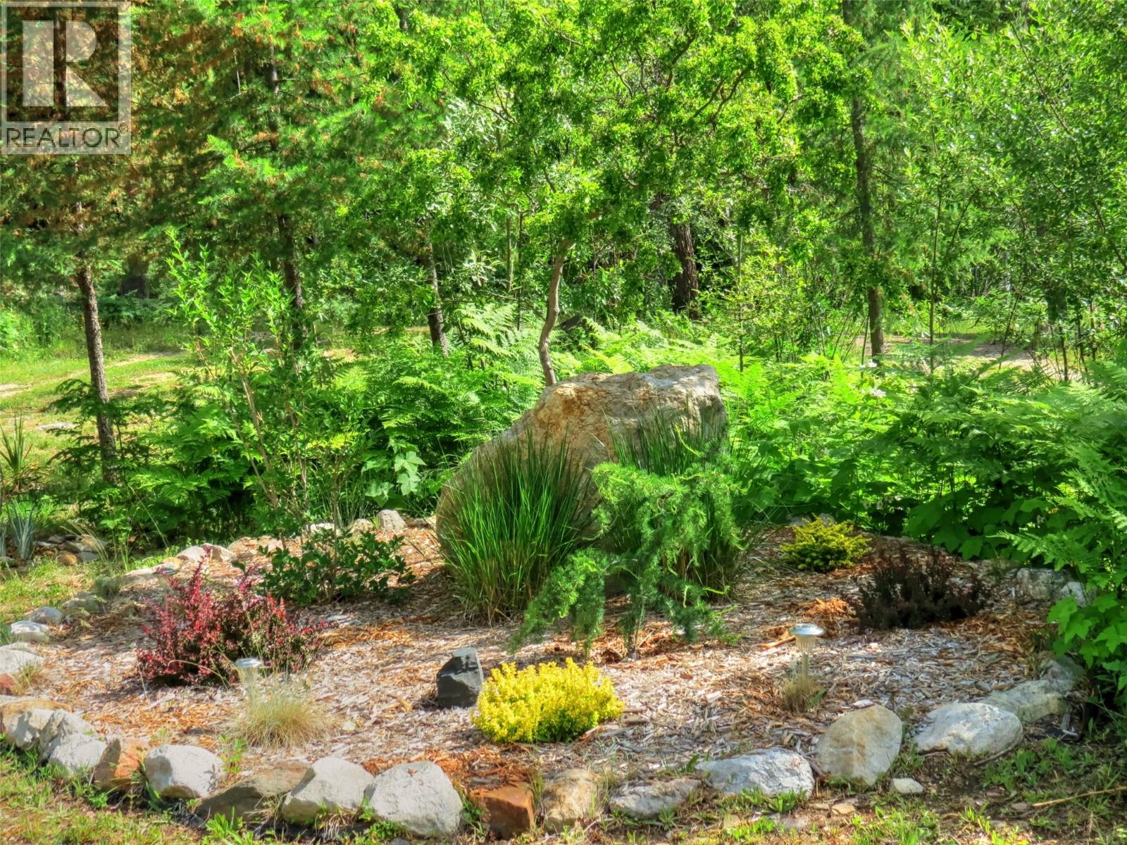 240 Arrow Park Demars Road, Nakusp