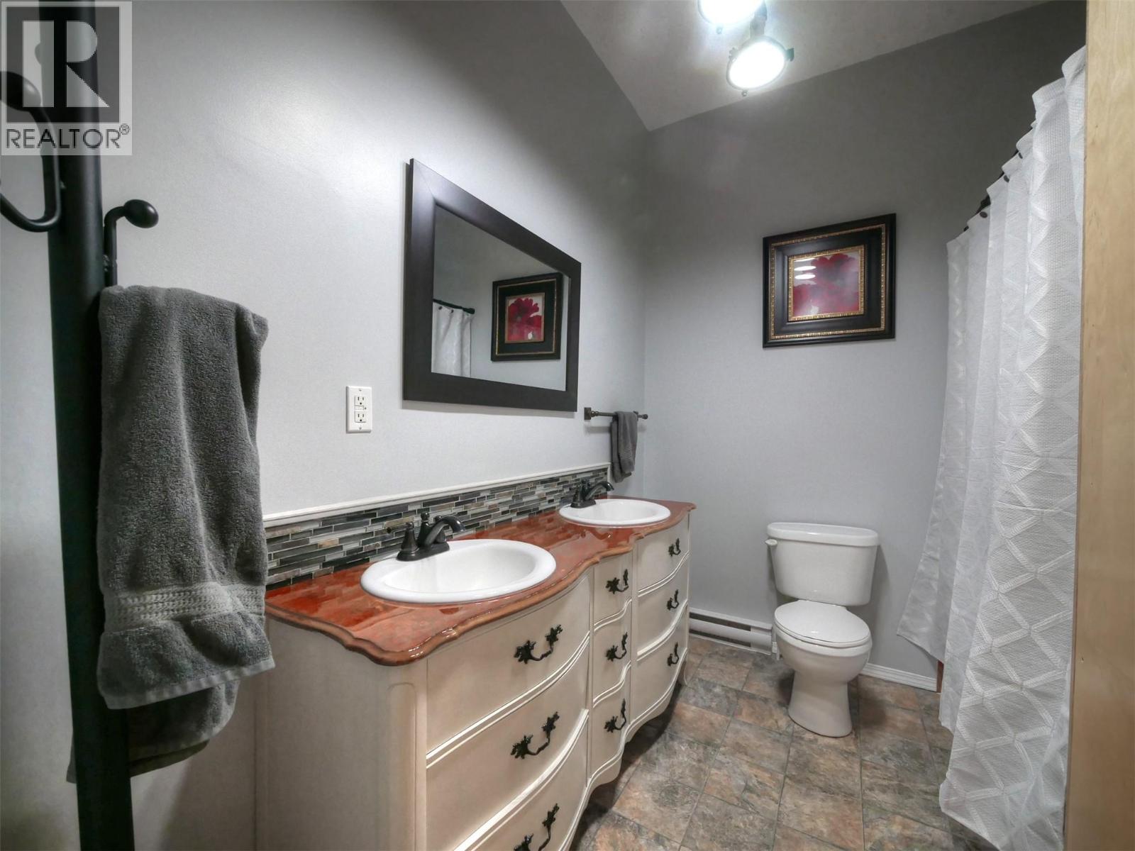 240 Arrow Park Demars Road, Nakusp