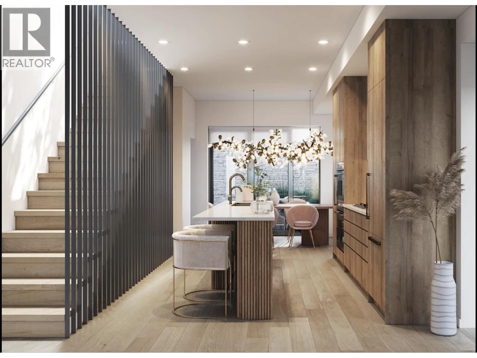 125 6922 ASH STREET, Vancouver