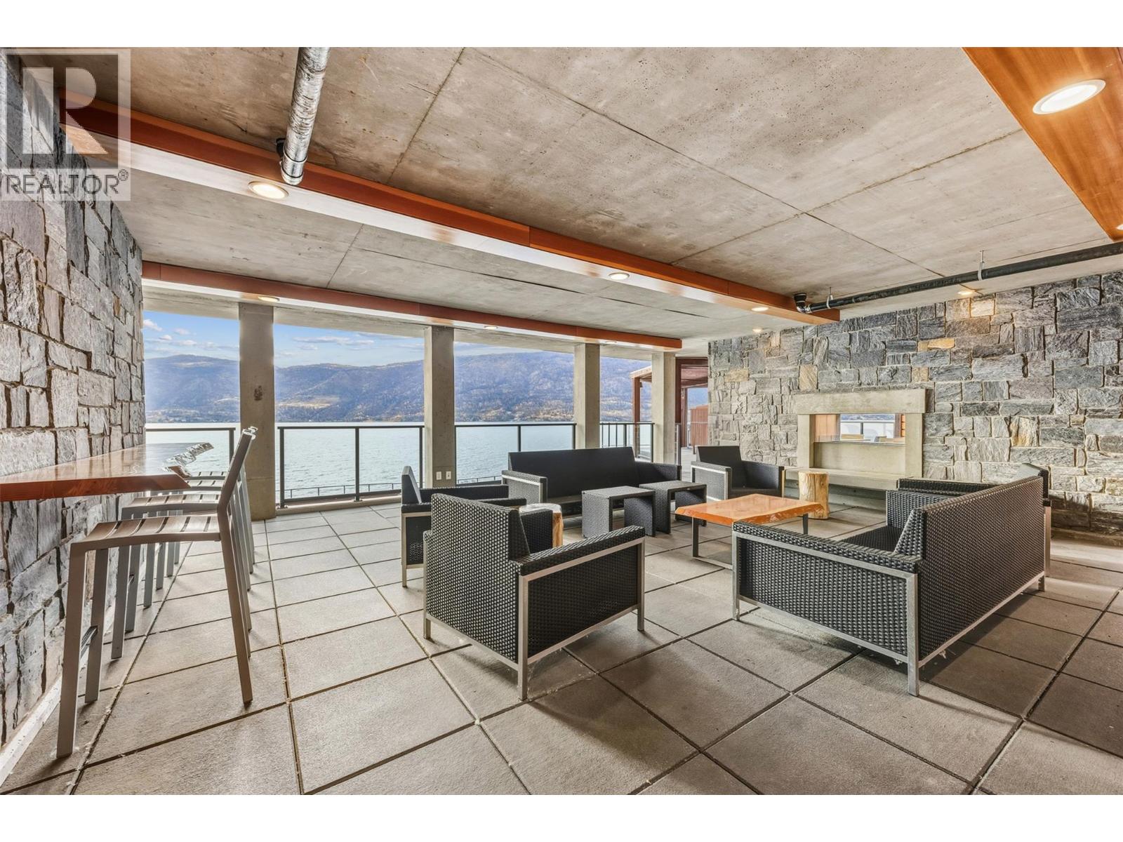  9438 Ledgestone Road, Lake Country