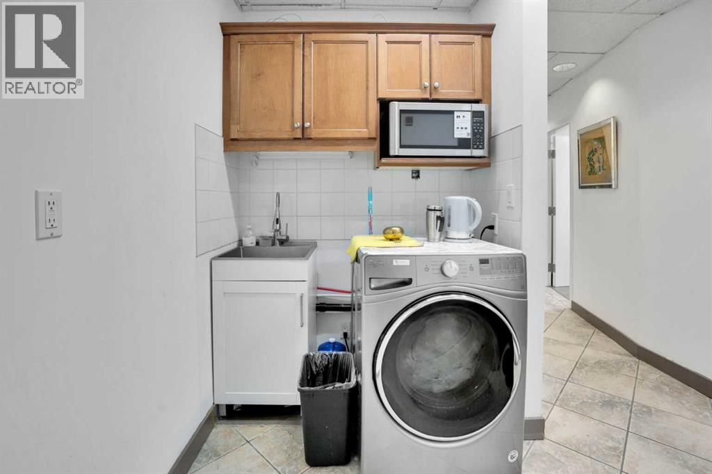 Business for Sale in   Avenue SW Beltline Calgary 