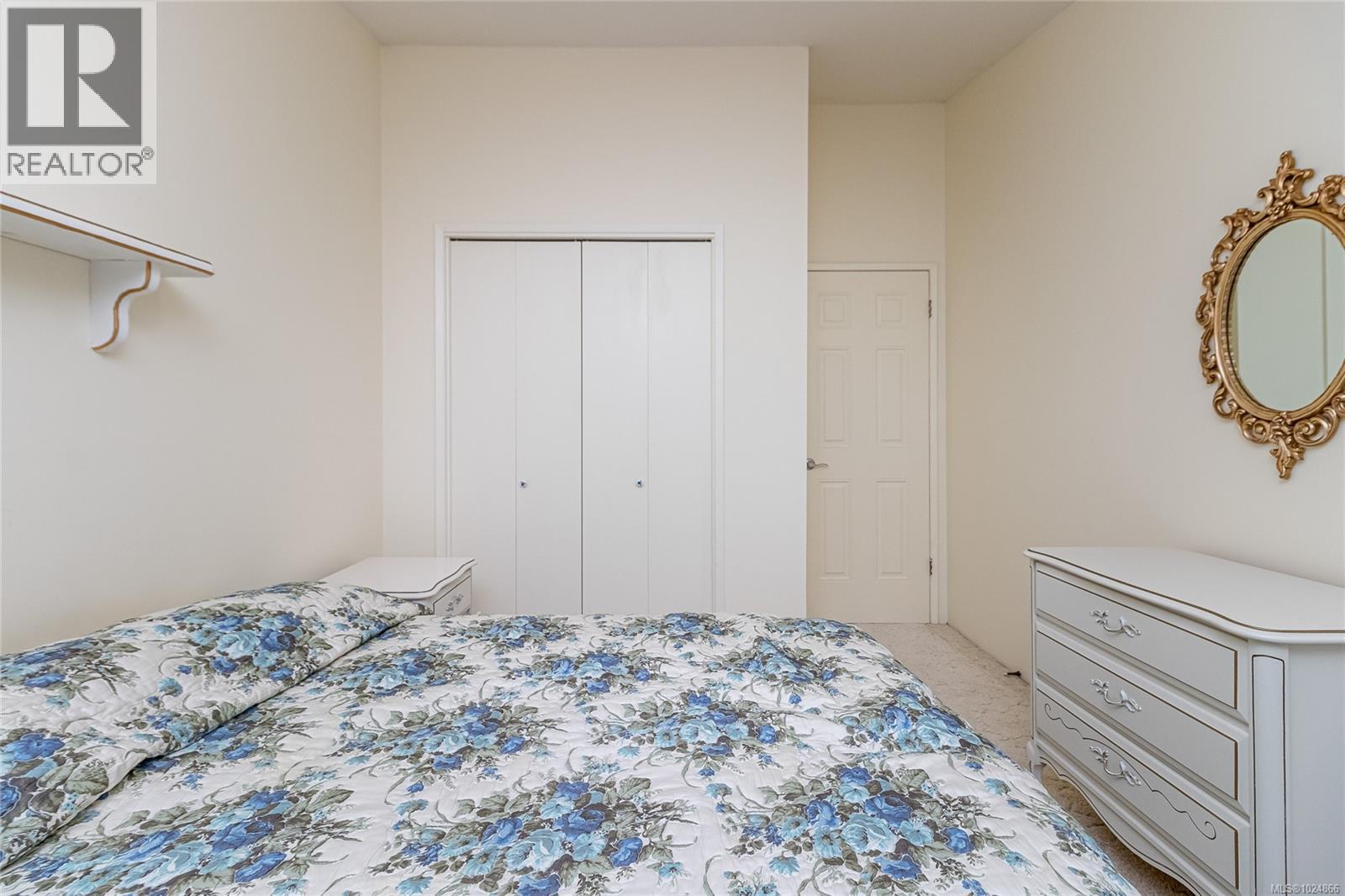 9565 Ardmore Dr, North Saanich