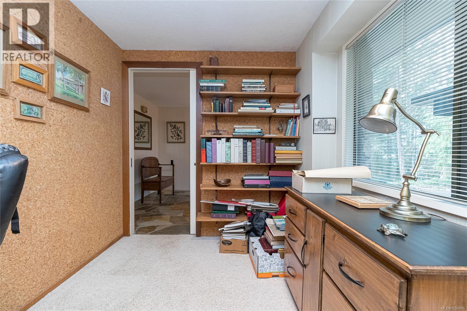 9565 Ardmore Dr, North Saanich