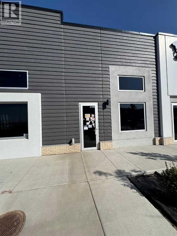 Retail for Sale in    Avenue NE Stoney 3 Calgary 