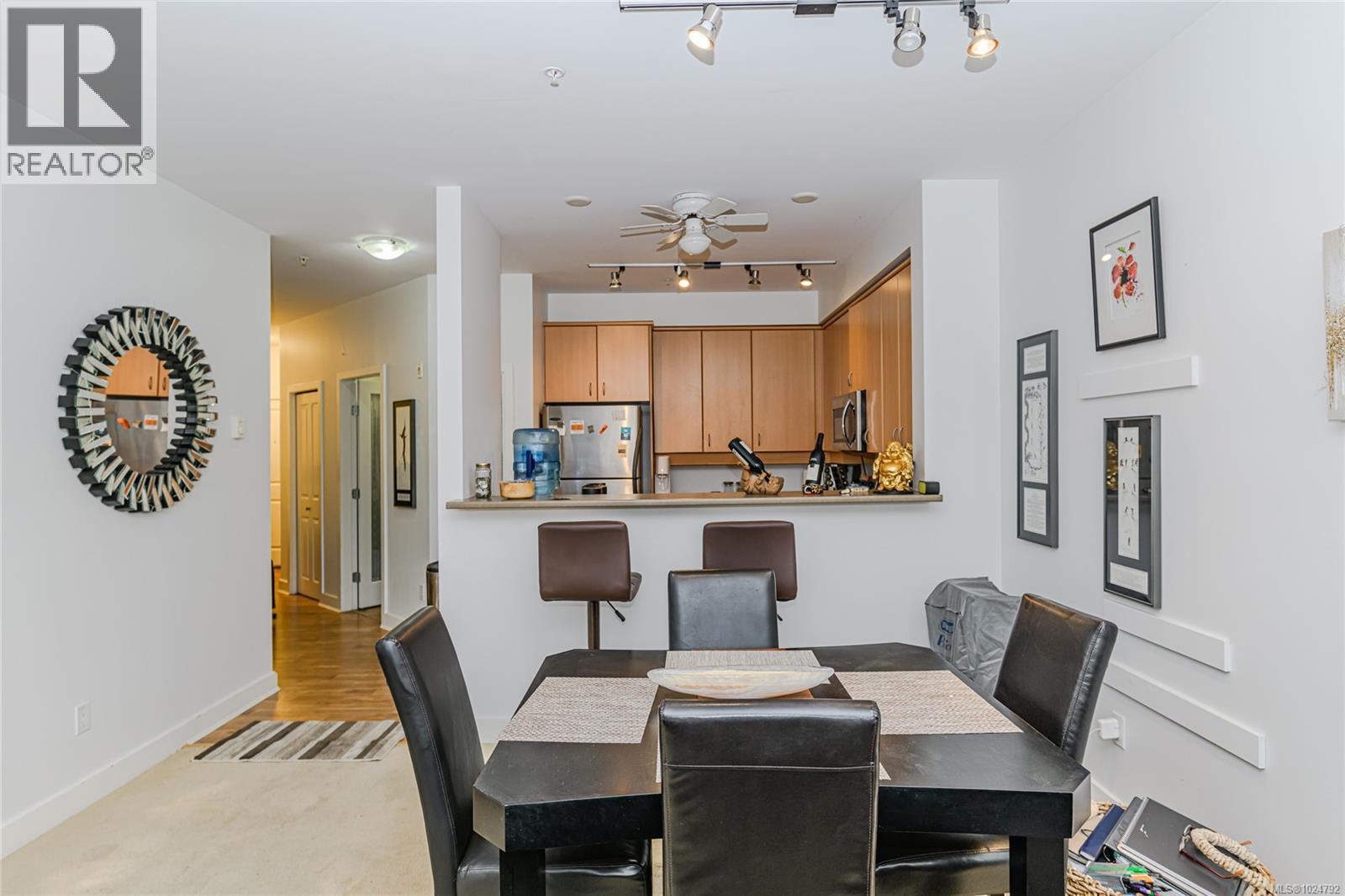 206D 1115 Craigflower Rd, Esquimalt