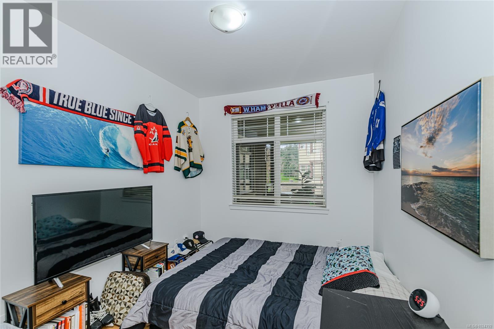 206D 1115 Craigflower Rd, Esquimalt